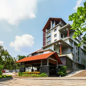 https://woodbine-foliage.kerala-hotels.net